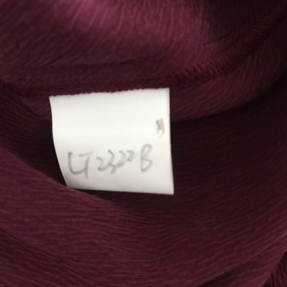 Line & Dot Serena Balloon Ruched Sleeve Top - Picture 7 of 7